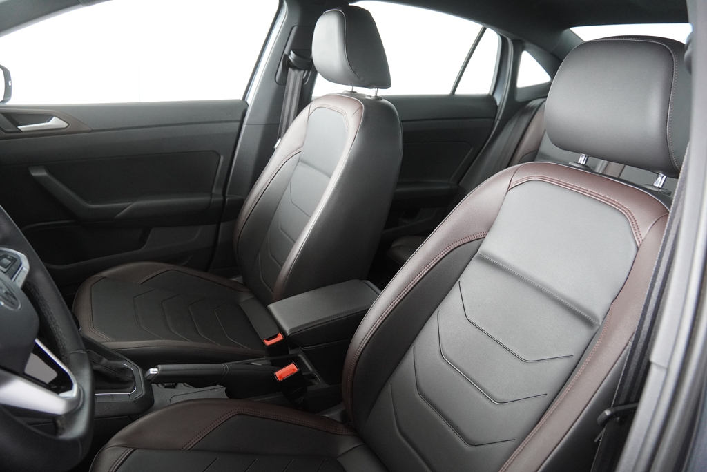 VIRTUS 1.0 200 TSI HIGHLINE AUTOMÁTICO8