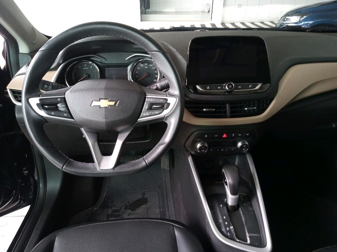 ONIX PLUS 1.0 TURBO FLEX PREMIER AUTOMÁTICO9