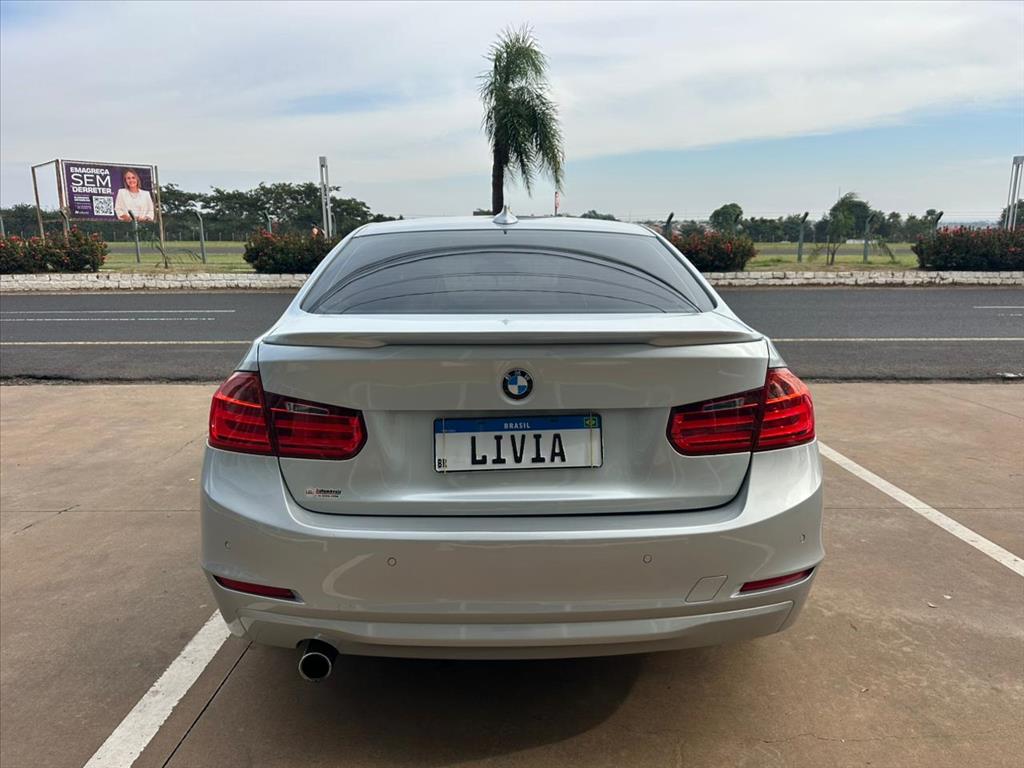 320i 2.0 16V TURBO ACTIVE FLEX 4P AUTOMÁTICO4
