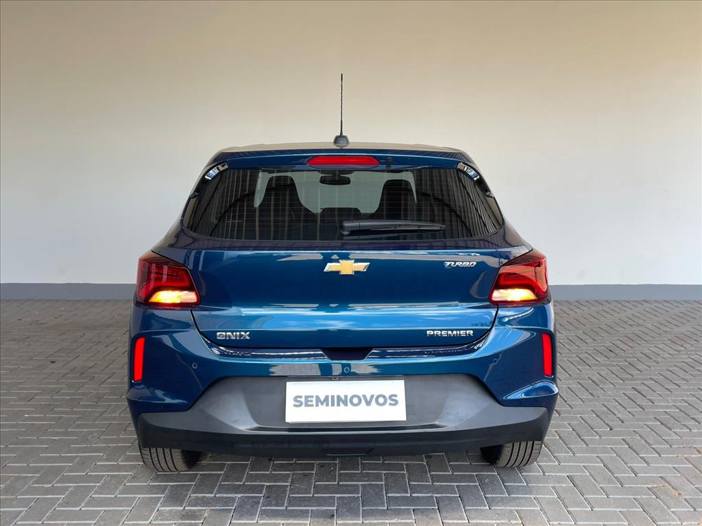 ONIX 1.0 TURBO FLEX PREMIER AUTOMÁTICO3