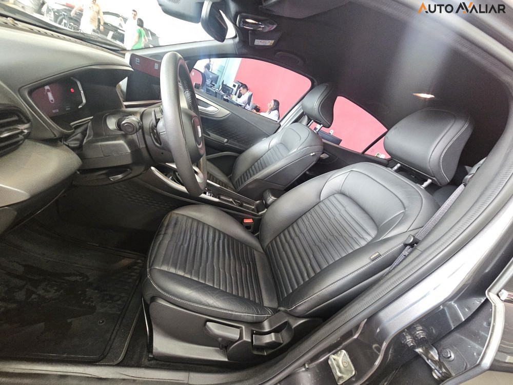 Fiat-FASTBACK-1.0 TURBO 200 FLEX IMPETUS CVT