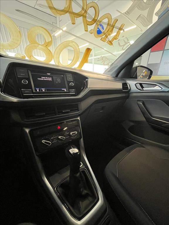 T-CROSS 1.0 200 TSI TOTAL FLEX AUTOMÁTICO10