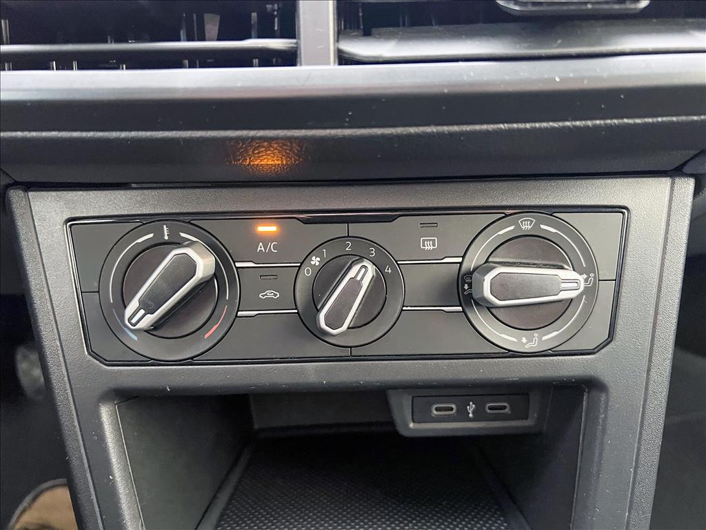 POLO 1.0 MPI TRACK MANUAL15