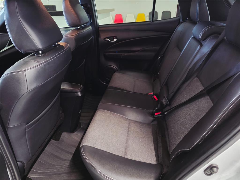 YARIS 1.5 16V FLEX XS MULTIDRIVE11