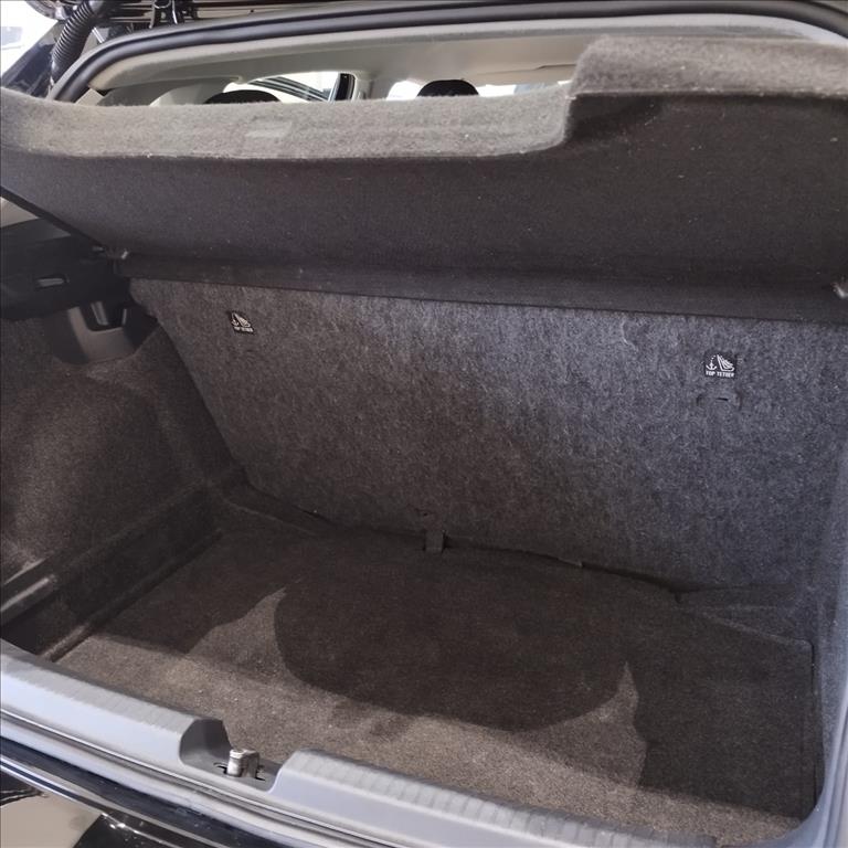 POLO 1.0 MPI TRACK MANUAL16