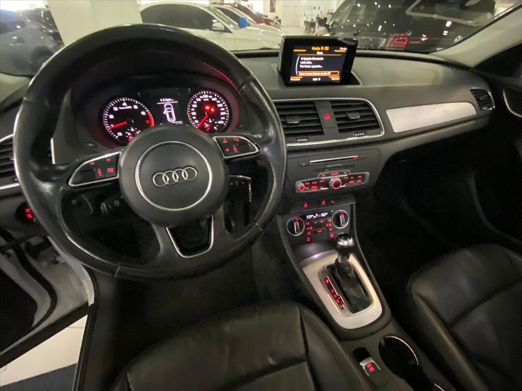 Q3 1.4 TFSI AMBIENTE GASOLINA 4P S TRONIC
