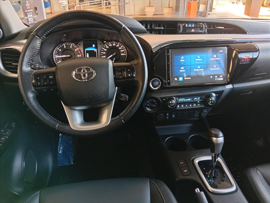 HILUX 2.8 D-4D TURBO DIESEL CD SRV 4X4 AUTOMÁTICO8