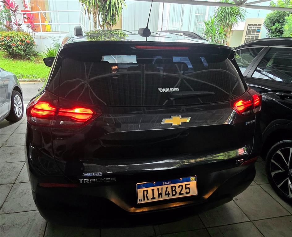 TRACKER 1.0 TURBO FLEX LTZ AUTOMÁTICO11