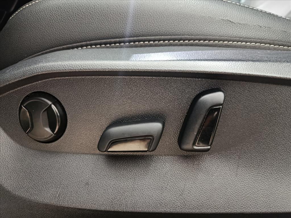 TAOS 1.4 250 TSI TOTAL FLEX HIGHLINE AUTOMÁTICO10