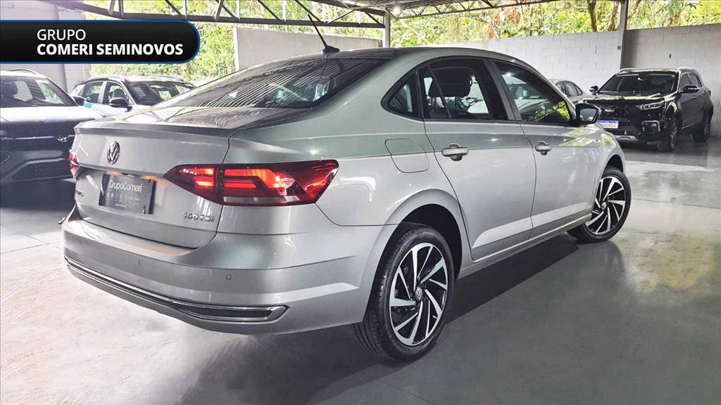 VIRTUS 1.0 200 TSI HIGHLINE AUTOMÁTICO1