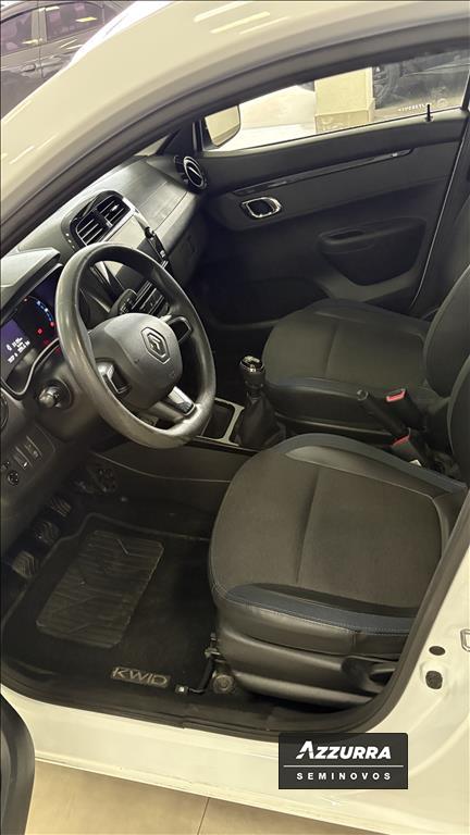 KWID 1.0 12V SCE FLEX INTENSE MANUAL10