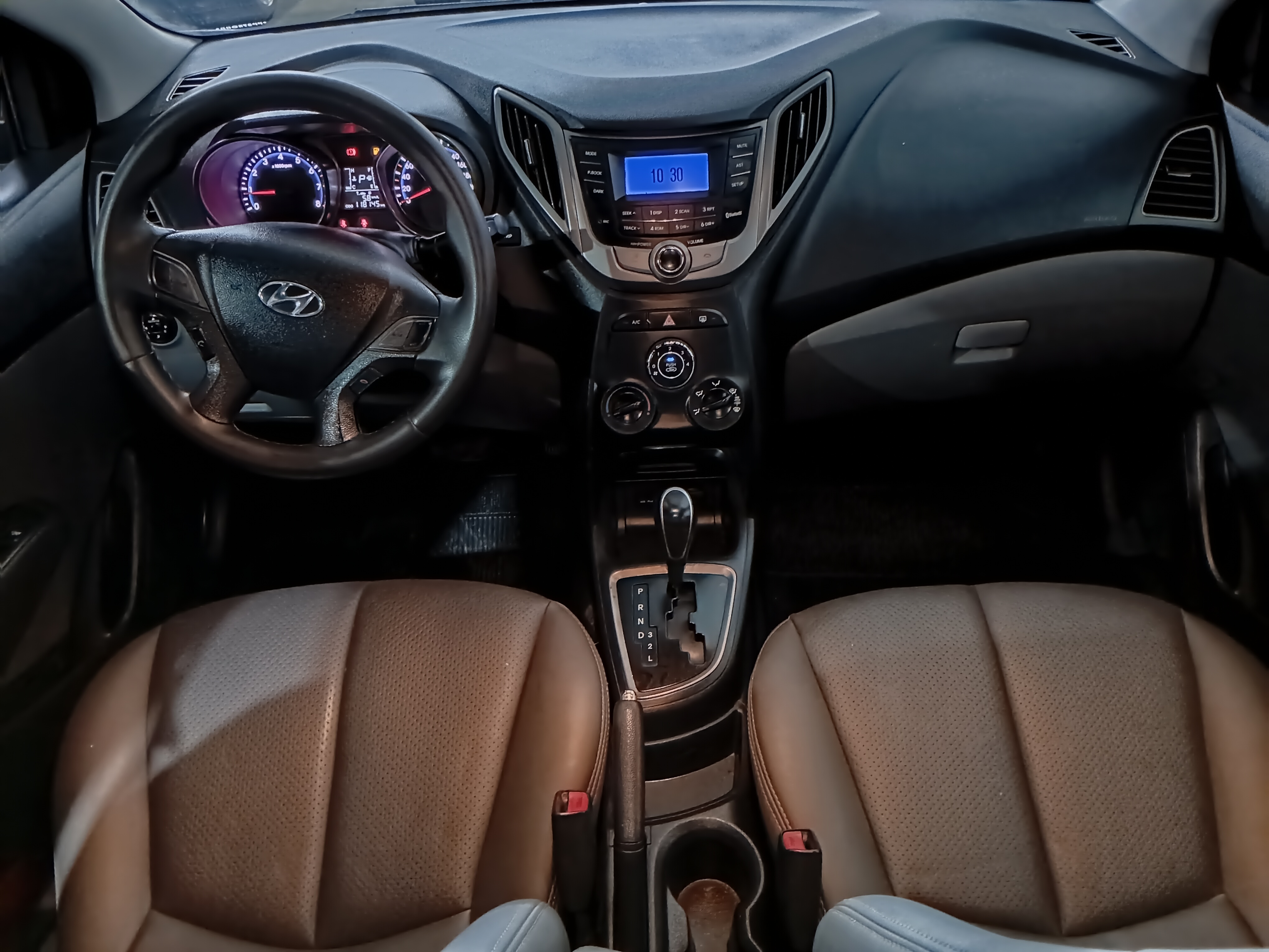 Hyundai HB20S 1.6 Comfort Plus 16V Flex 4P Automático - foto 13