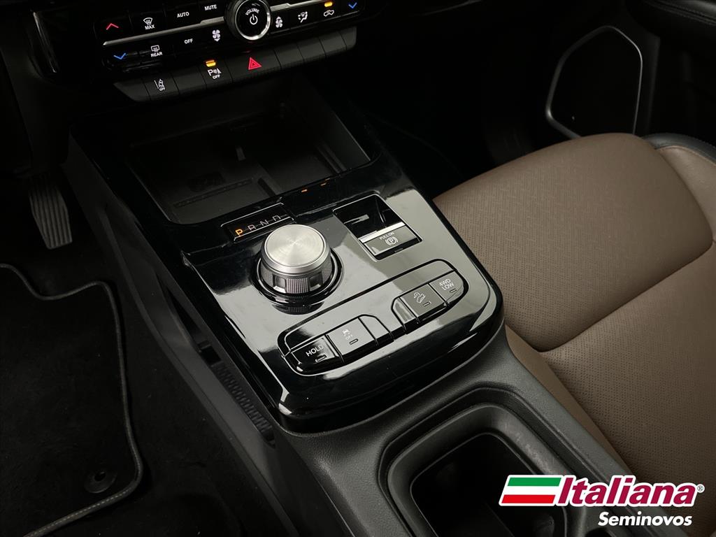 RAMPAGE 2.2 TURBO DIESEL LARAMIE 4X4 AUTOMÁTICO11