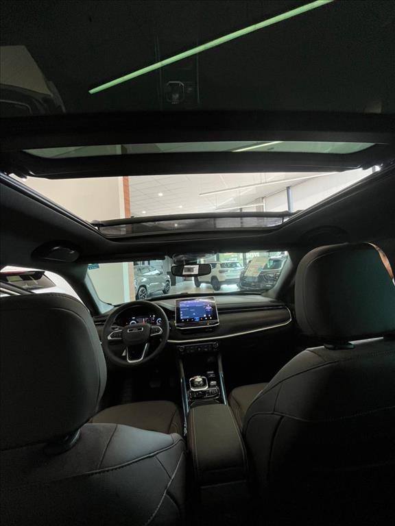 COMMANDER 2.2 TURBO DIESEL OVERLAND AT98