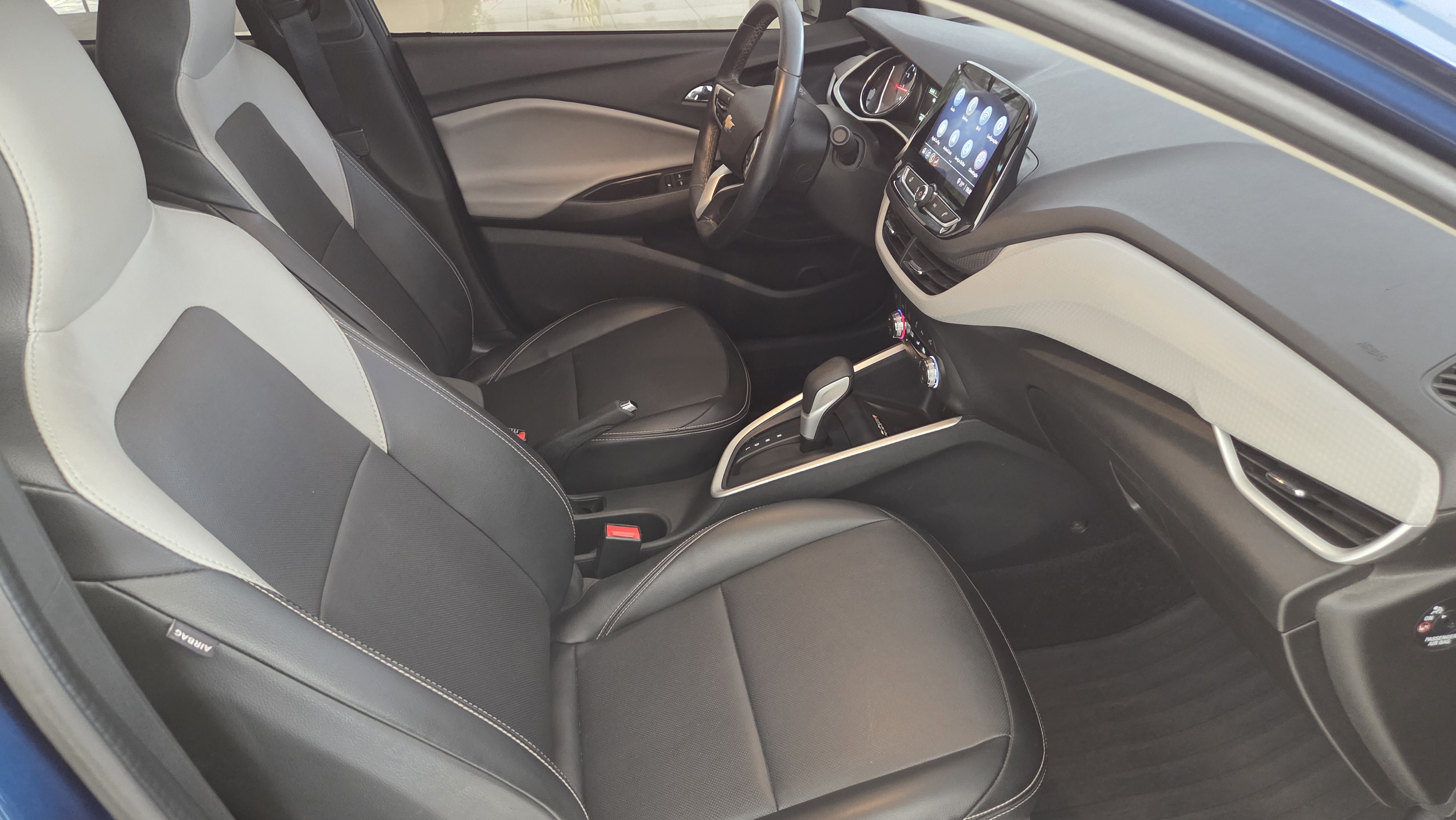 GM - Chevrolet-ONIX-1.0 TURBO FLEX PREMIER AUTOMÁTICO