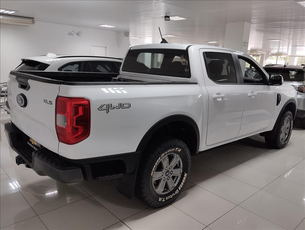 RANGER 3.0 V6 TURBO DIESEL CD XLS 4X4 AUTOMÁTICO5