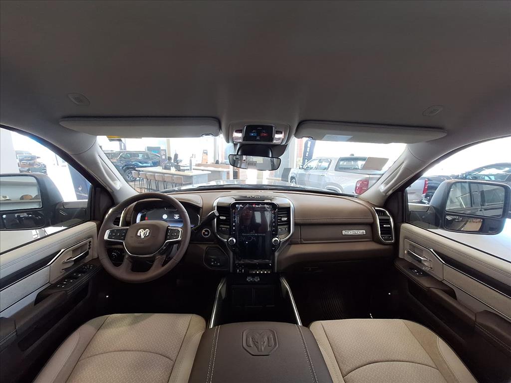 2500 6.7 I6 TURBO DIESEL LARAMIE CD 4X4 AUTOMÁTICO4