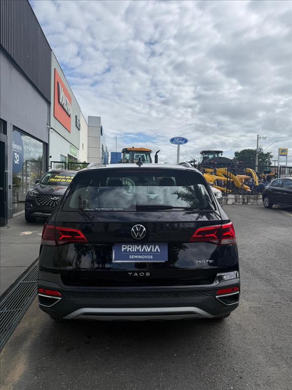 TAOS 1.4 250 TSI TOTAL FLEX HIGHLINE AUTOMÁTICO8