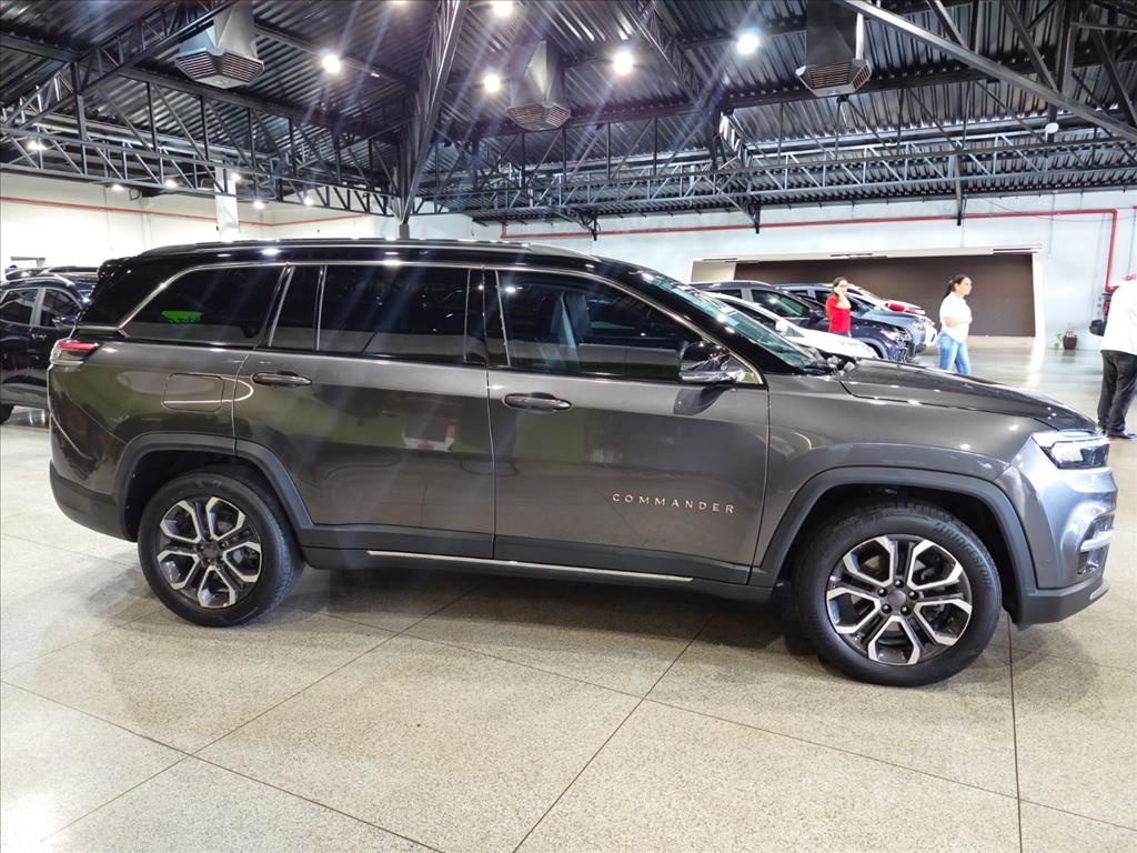 COMMANDER 1.3 T270 TURBO FLEX LIMITED AT63