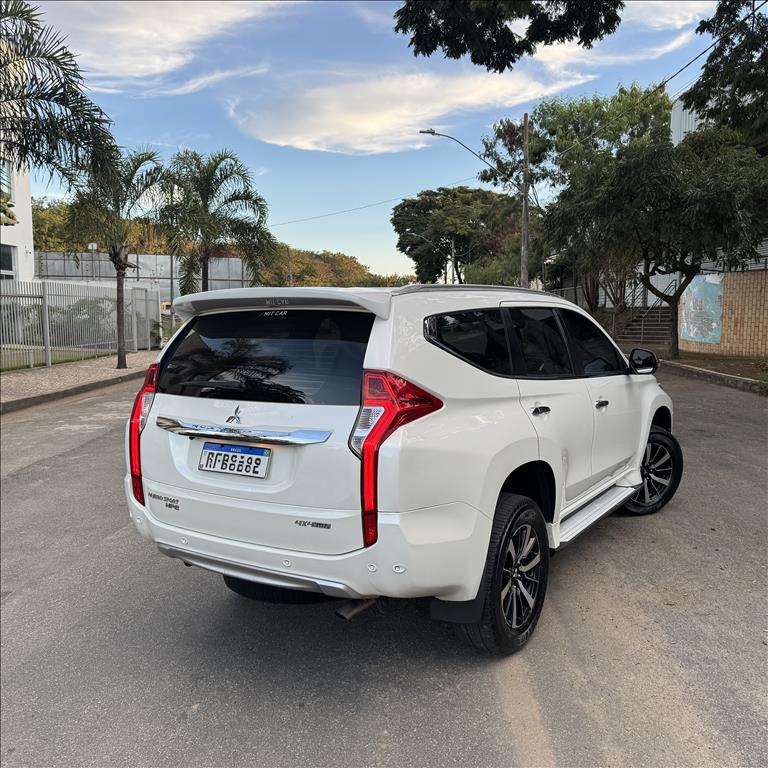 Mitsubishi-PAJERO SPORT-2.4 16V MIVEC TURBO DIESEL HPE AWD AUTOMÁTICO