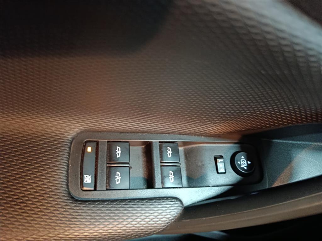 TRACKER 1.0 TURBO FLEX LT AUTOMÁTICO10