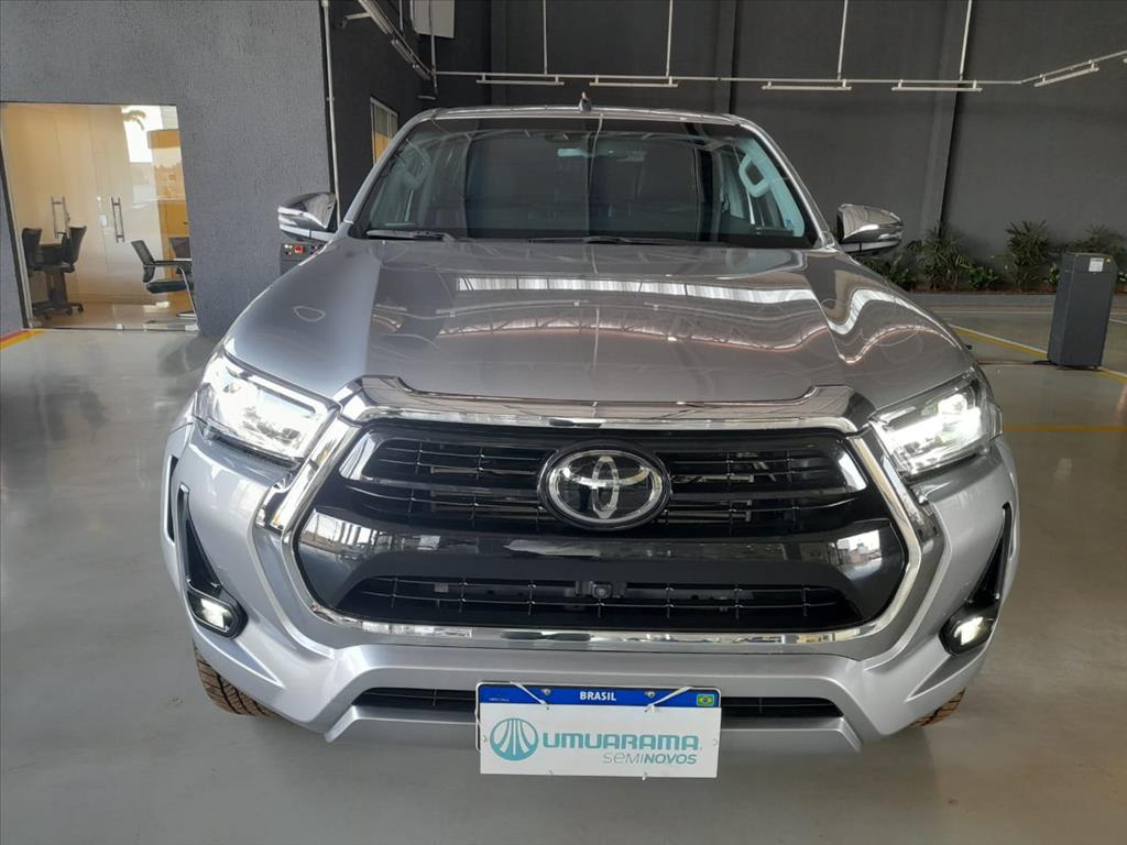 HILUX 2.8 D-4D TURBO DIESEL CD SRX 4X4 AUTOMÁTICO