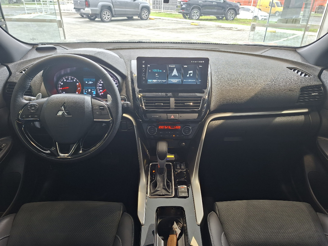 ECLIPSE CROSS 1.5 MIVEC TURBO GASOLINA HPE BLACK CVT