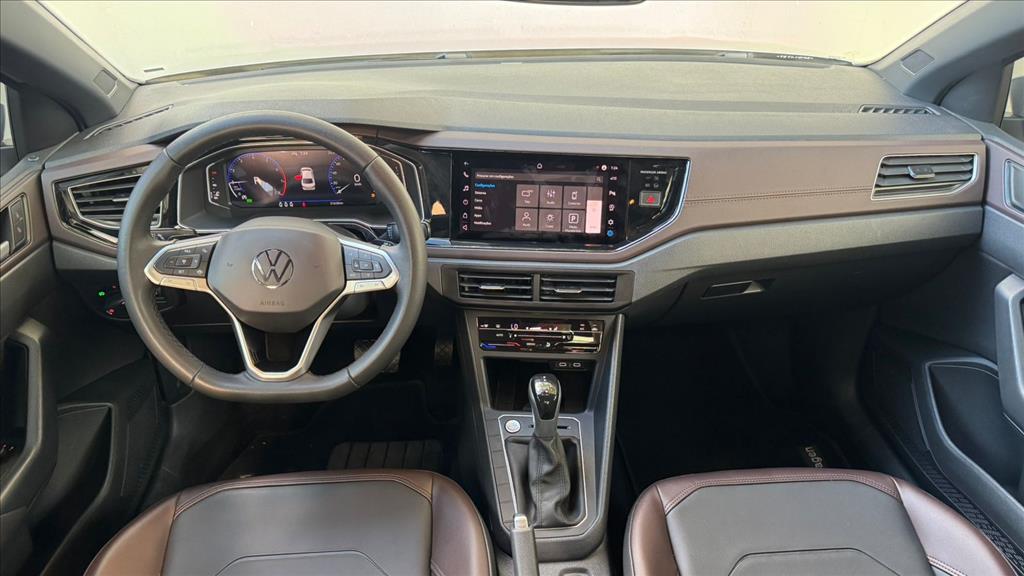 VIRTUS 1.0 200 TSI HIGHLINE AUTOMÁTICO10