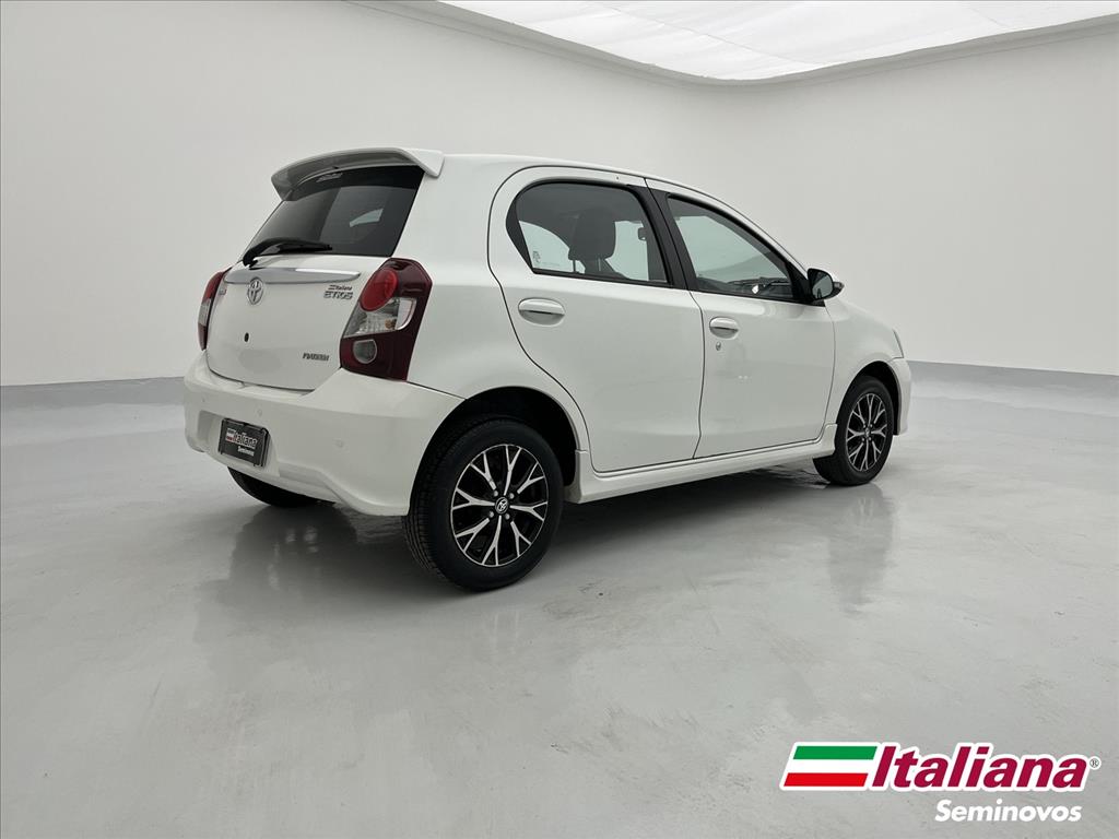 ETIOS 1.5 PLATINUM 16V FLEX 4P AUTOMÁTICO