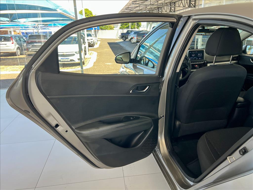 HB20 1.0 12V FLEX LIMITED PLUS MANUAL16