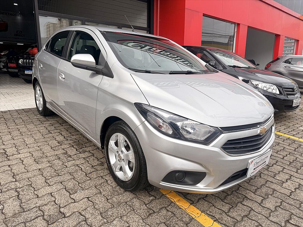 Chevrolet Onix - 1.4 MPFI LT 8V FLEX 4P MANUAL