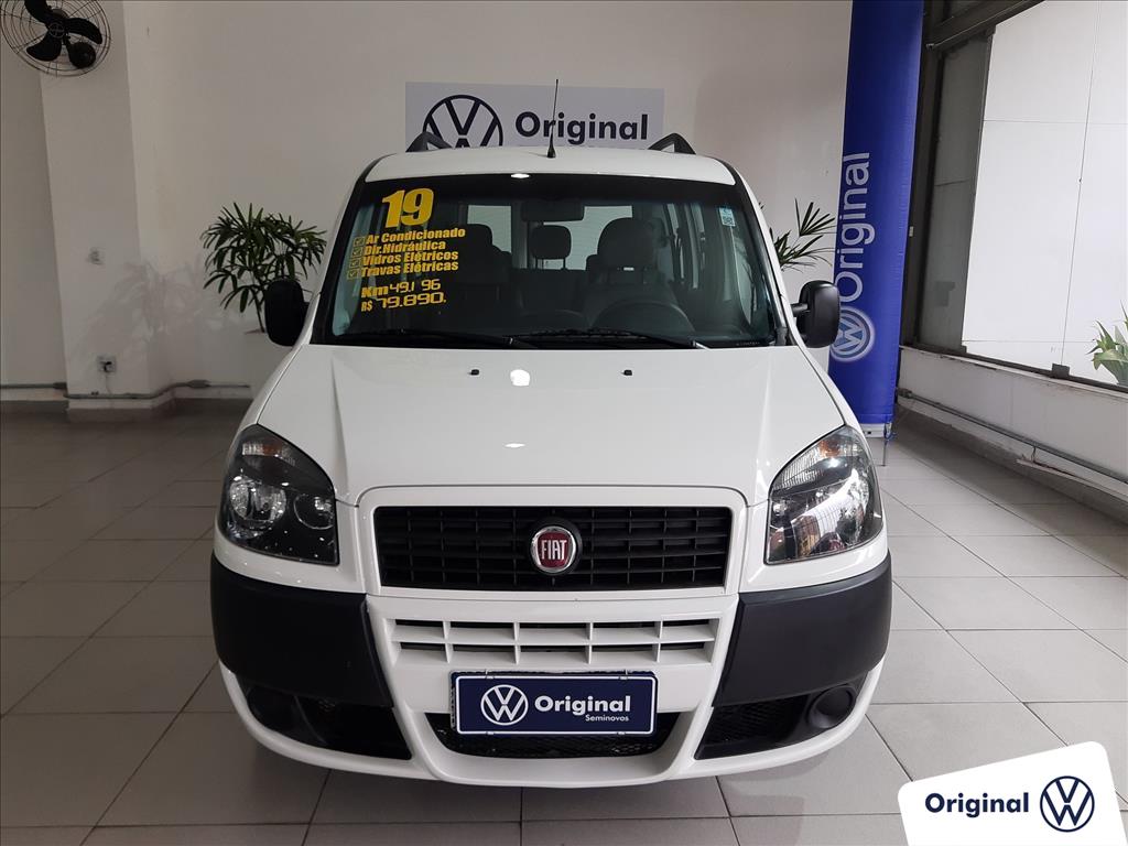 FIAT DOBLÒ 2019 - 1.8 MPI ESSENCE 16V FLEX 4P MANUAL