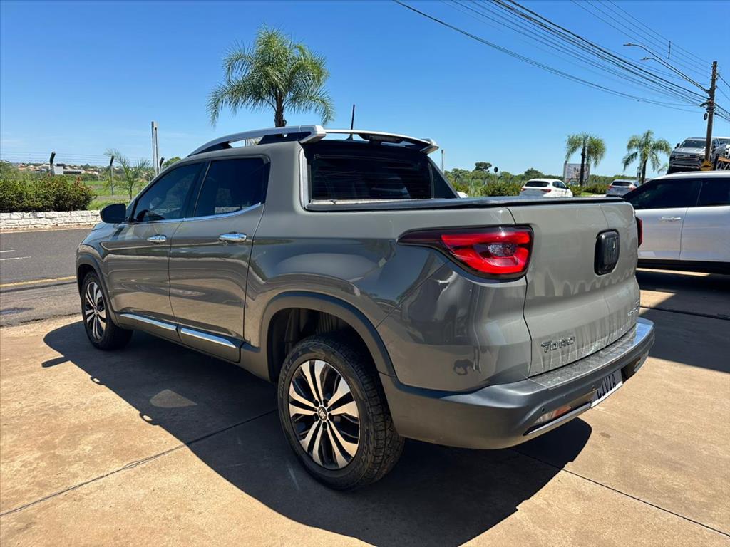 TORO 2.0 16V TURBO DIESEL VOLCANO 4WD AT95