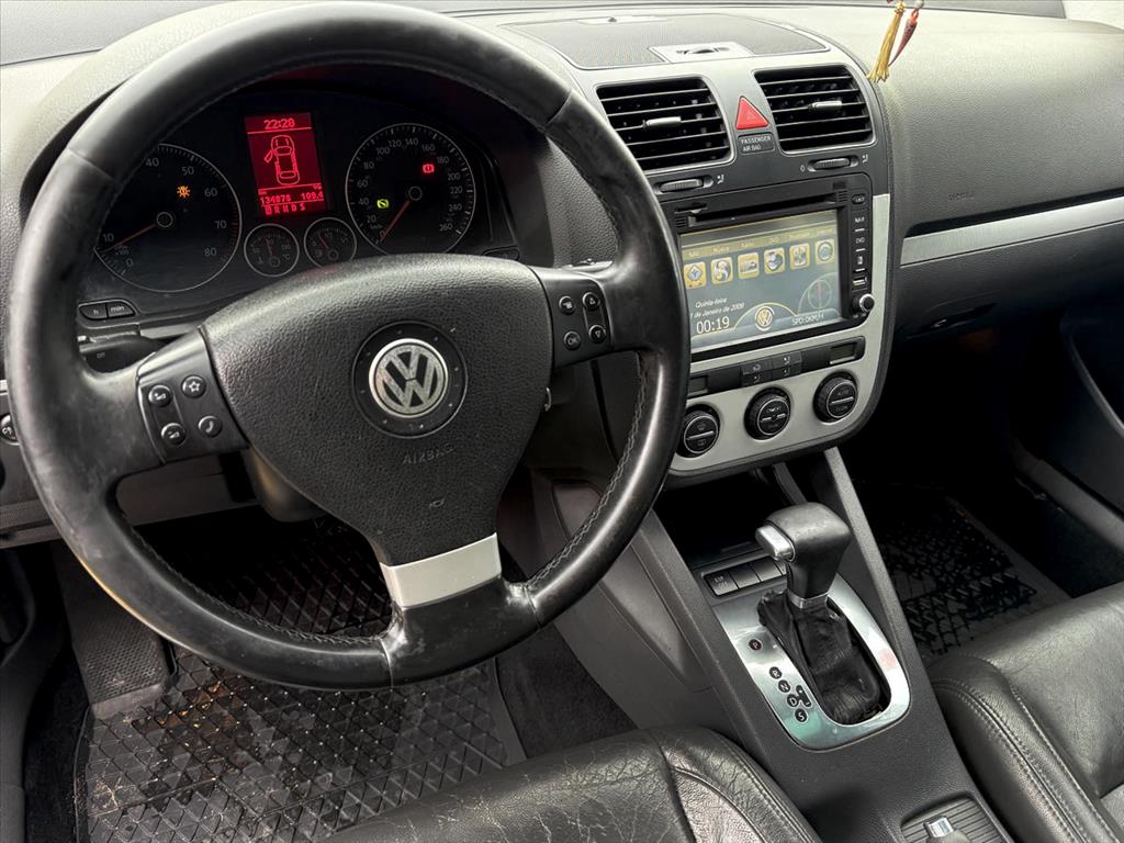 Volkswagen Jetta - 2.5 I 20V 150CV GASOLINA 4P TIPTRONIC