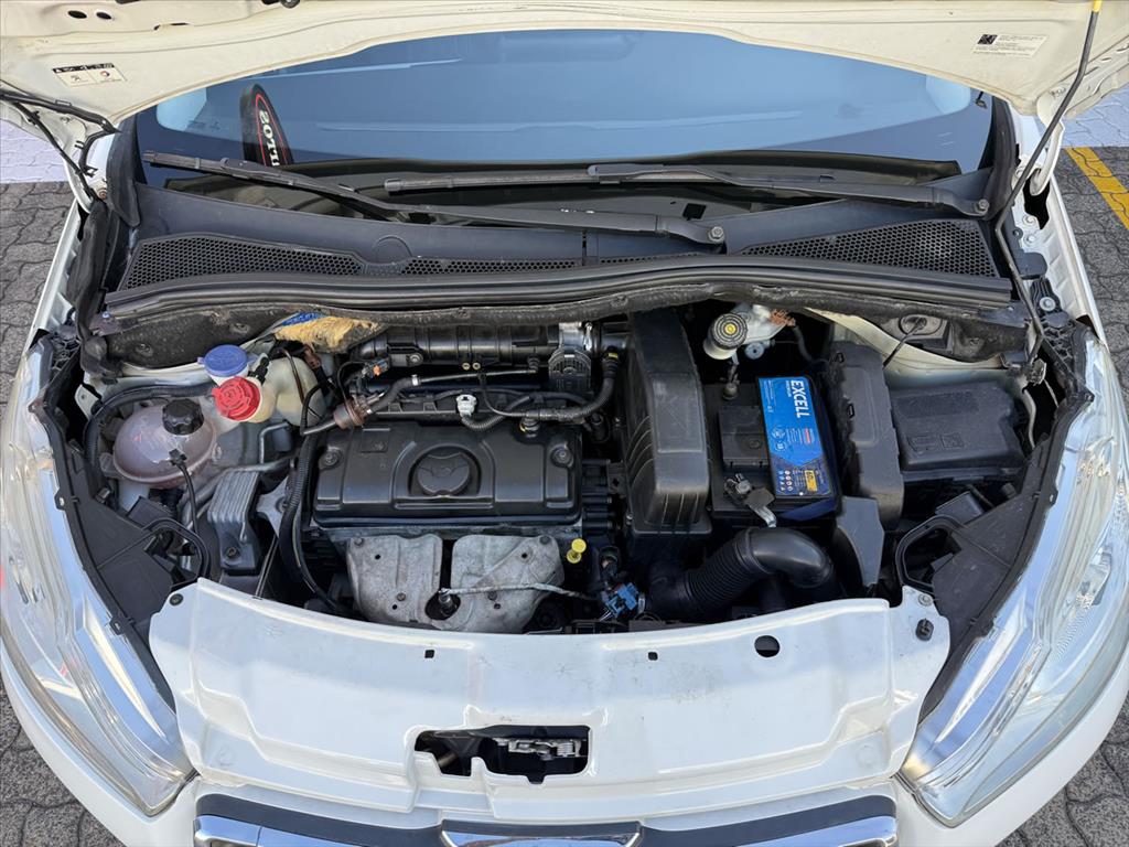 Peugeot 208 - 1.5 ALLURE 8V FLEX 4P MANUAL