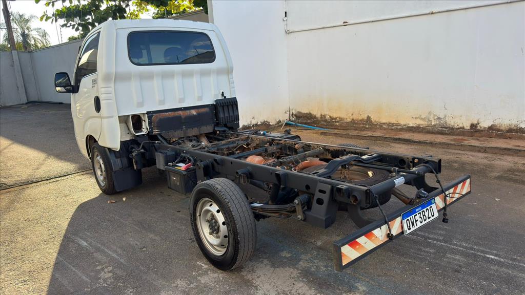 BONGO 2.5 TD DIESEL STD CS MANUAL2