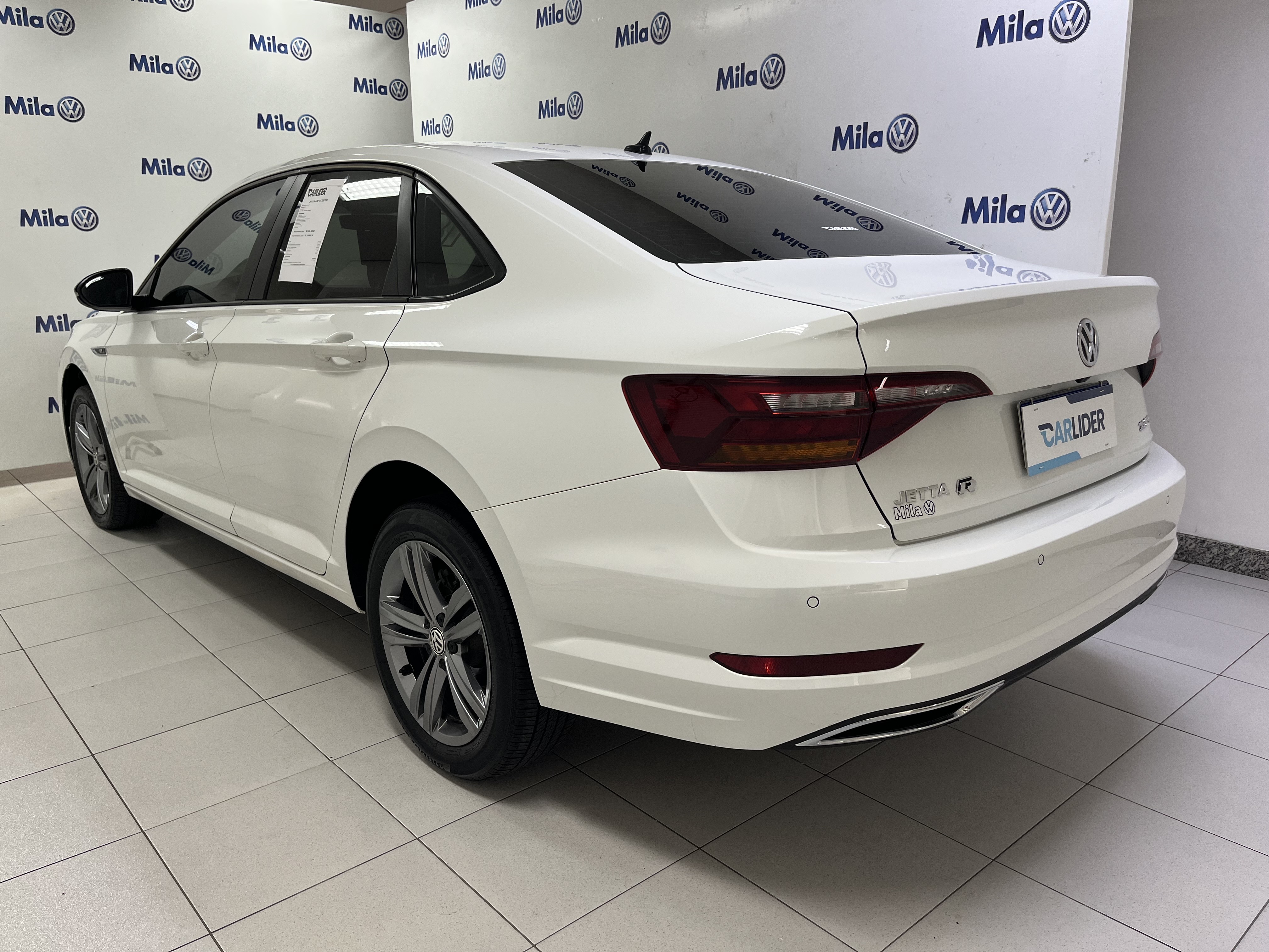 JETTA 1.4 250 TSI TOTAL FLEX R-LINE TIPTRONIC2