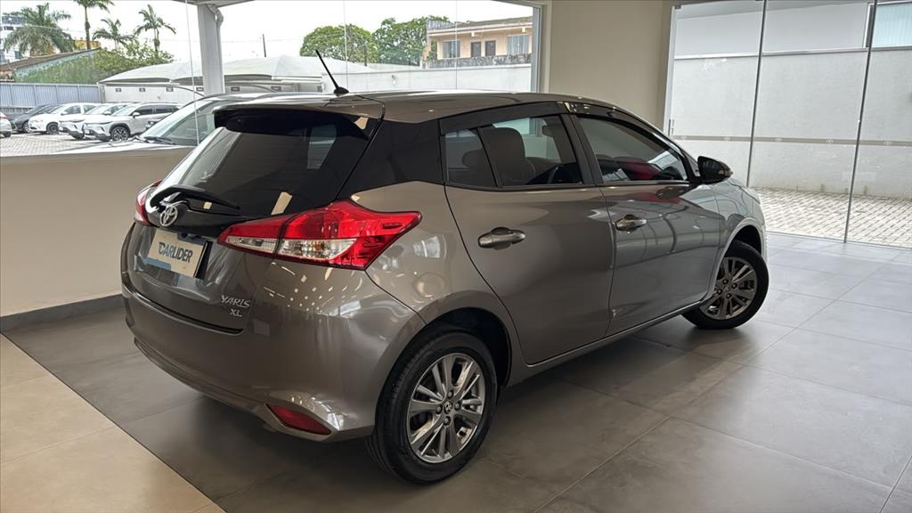 YARIS 1.5 16V FLEX XL PLUS CONNECT MULTIDRIVE3