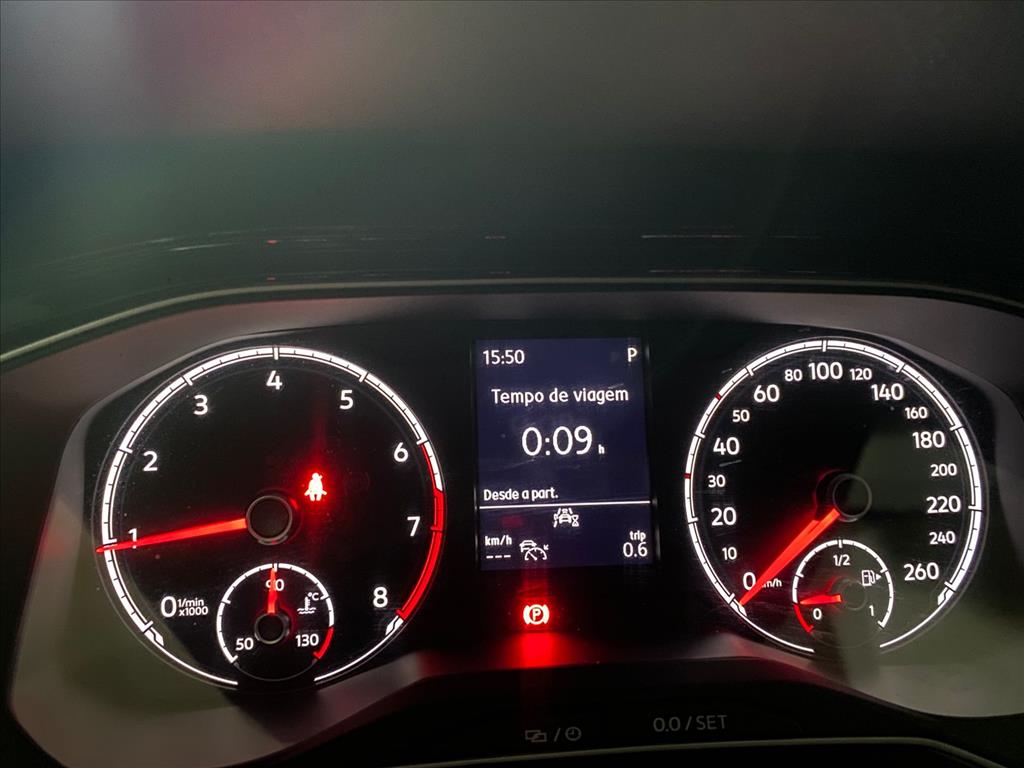 Volkswagen-NIVUS-1.0 200 TSI TOTAL FLEX COMFORTLINE AUTOMÁTICO