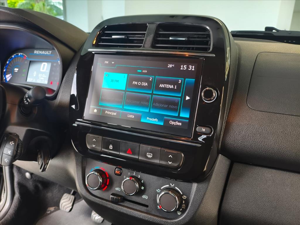 Renault-KWID-1.0 12V SCE FLEX OUTSIDER MANUAL