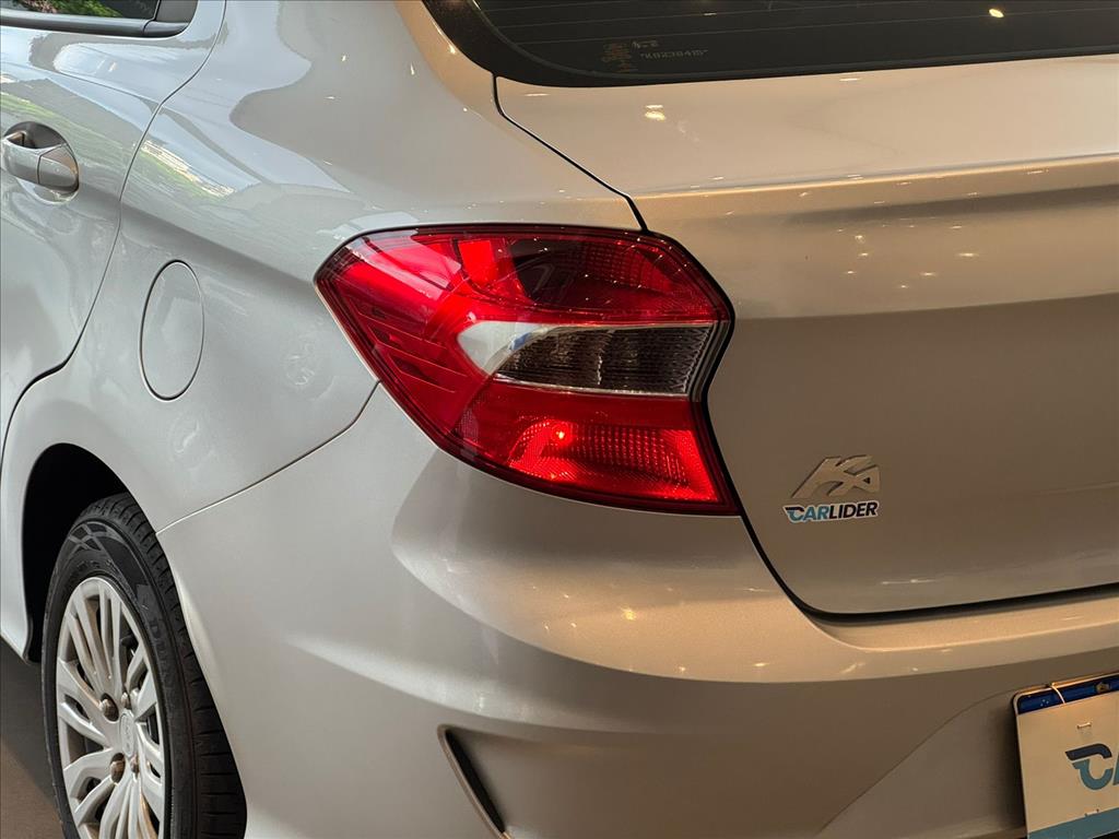 KA 1.5 TI-VCT FLEX SE SEDAN MANUAL7