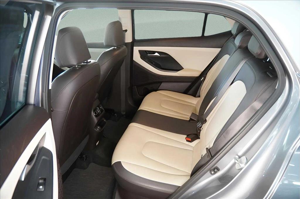 CRETA 2.0 FLEX ULTIMATE AUTOMÁTICO9