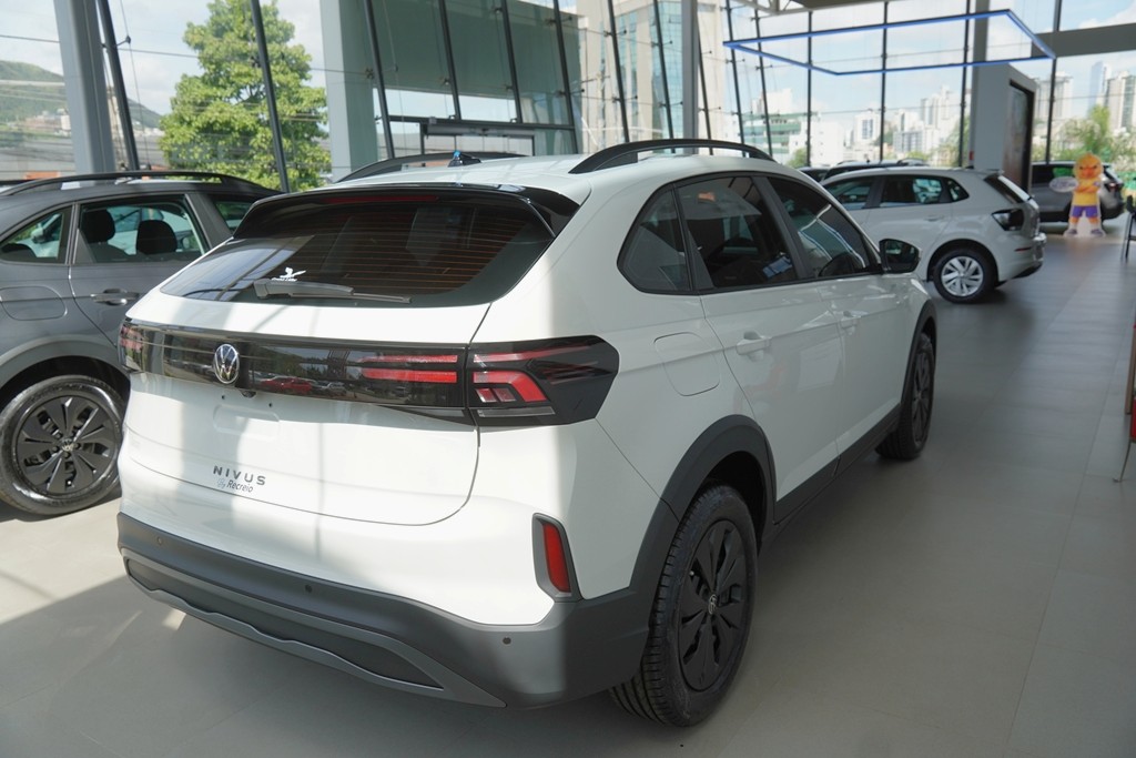 NIVUS 1.0 200 TSI TOTAL FLEX SENSE AUTOMÁTICO4