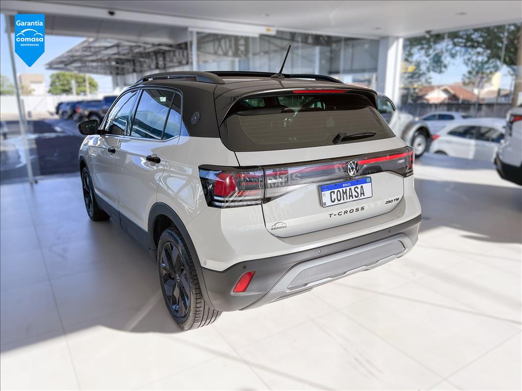 T-CROSS 1.4 250 TSI TOTAL FLEX EXTREME AUTOMÁTICO5