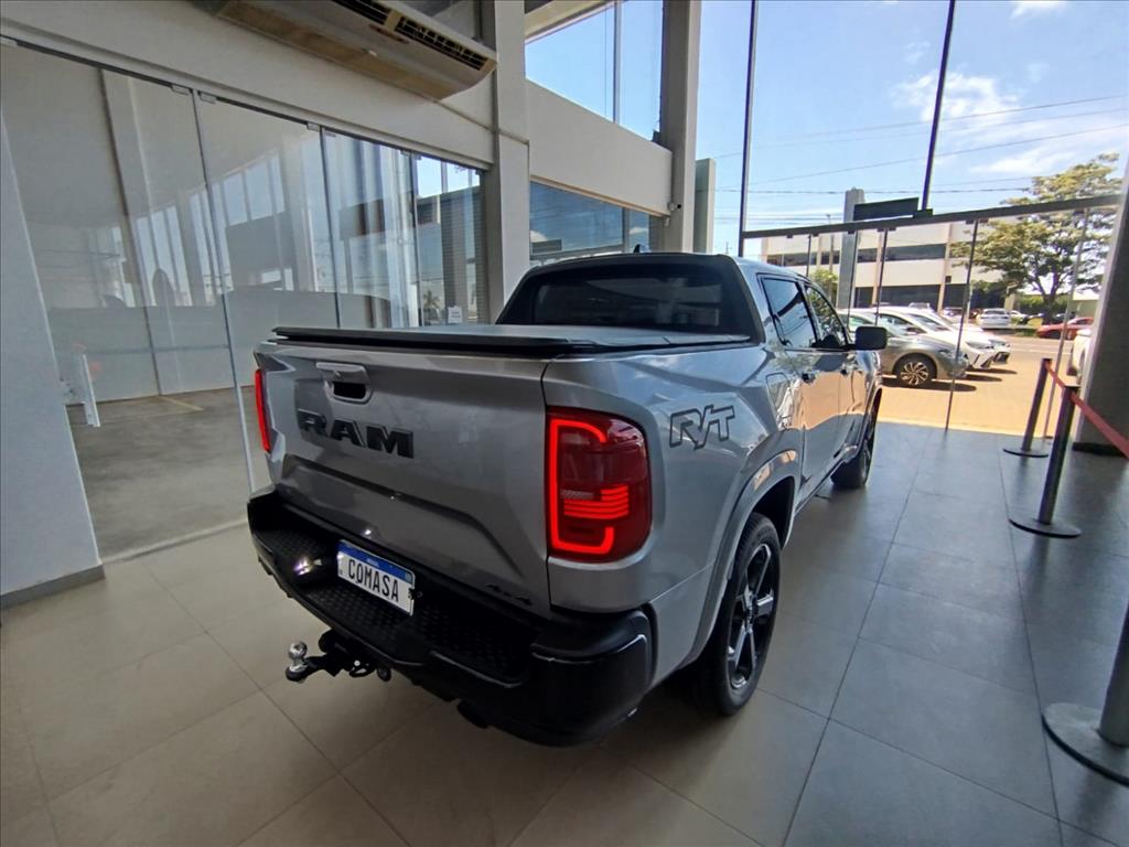 RAMPAGE 2.0 HURRICANE 4 TURBO GASOLINA R/T 4X4 AUTOMÁTICO5