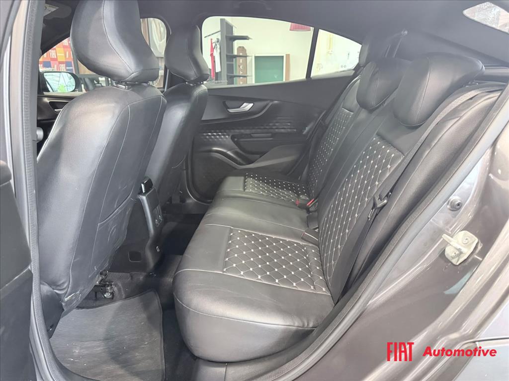 FASTBACK 1.0 TURBO 200 HYBRID AUDACE CVT8