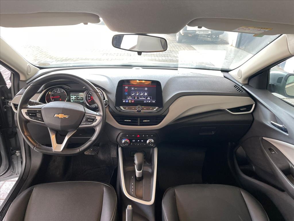 ONIX PLUS 1.0 TURBO FLEX PREMIER AUTOMÁTICO6