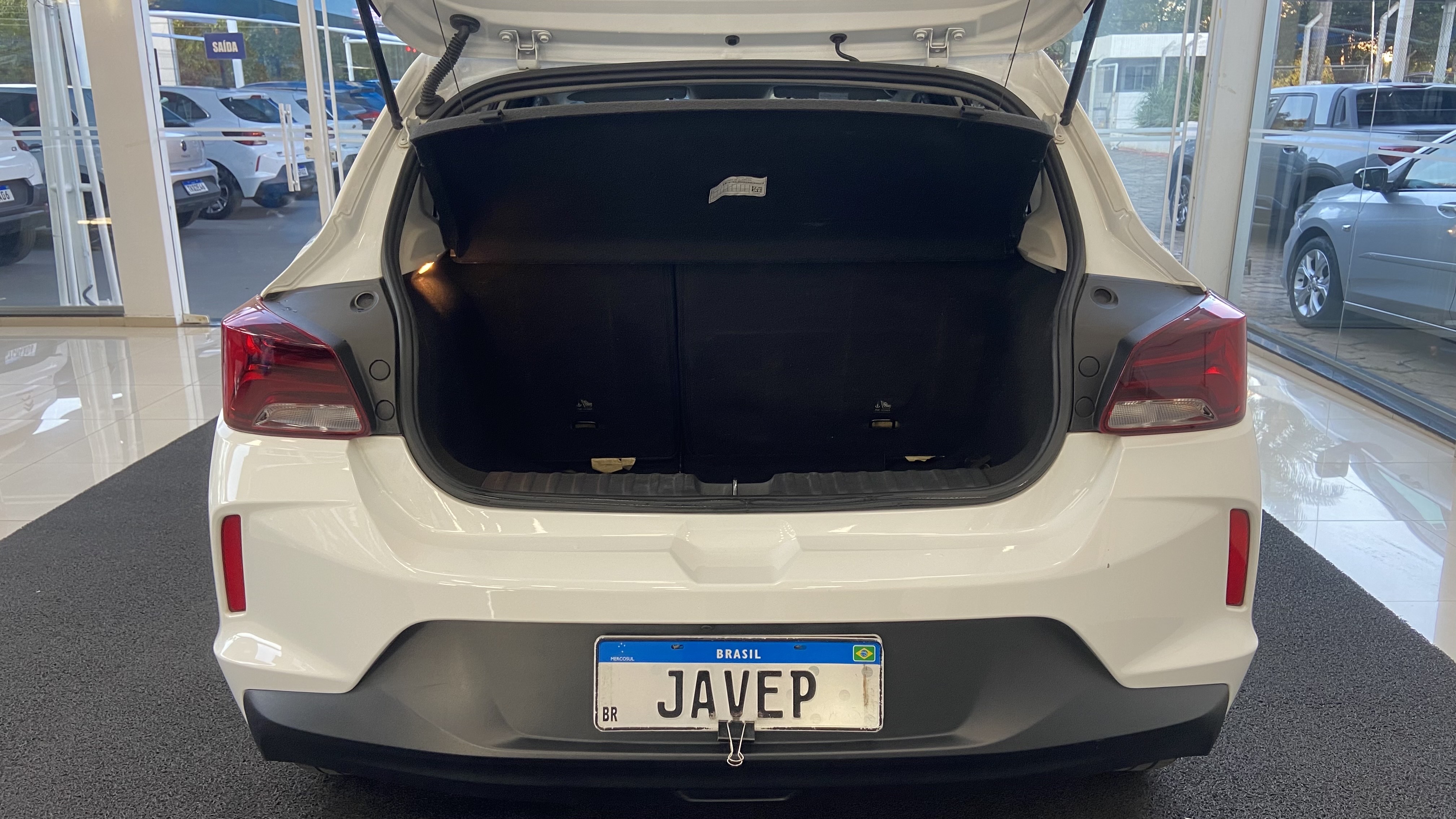 Chevrolet Onix 1.0 Flex LT Manual - foto 13