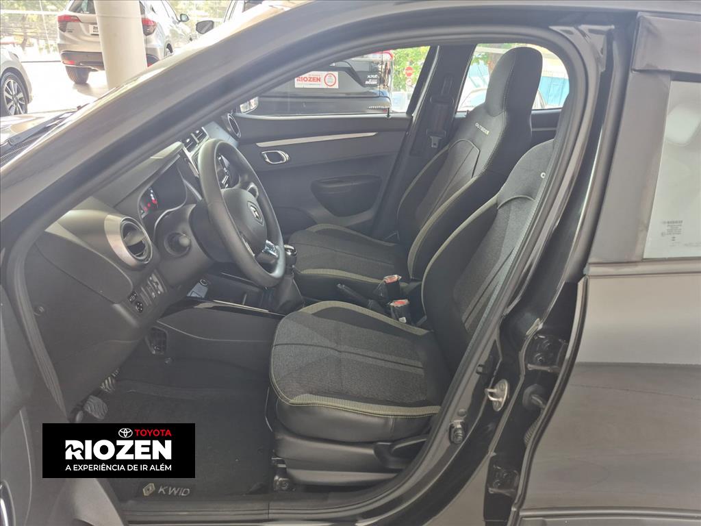 KWID 1.0 12V SCE FLEX OUTSIDER MANUAL7