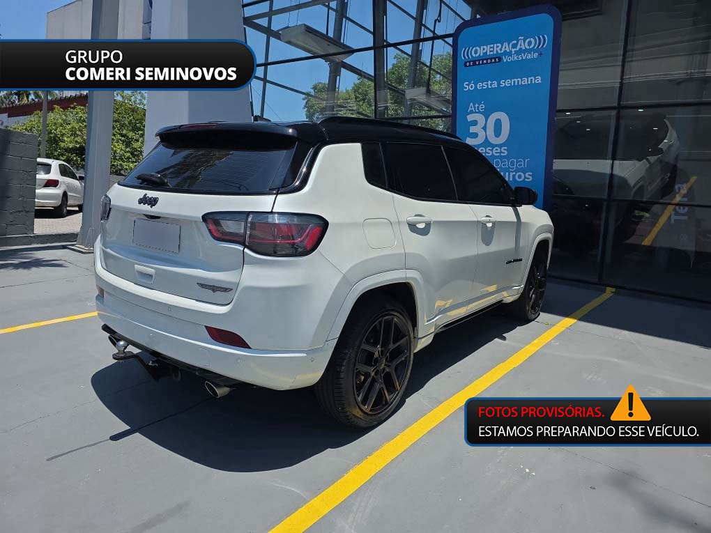 COMPASS 2.0 HURRICANE 4 TURBO GASOLINA BLACKHAWK AT91